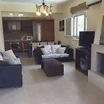 Petrino - Flat Location Within Kassiopi. Sleeps 8 *