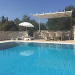 Petrino - Flat Location Within Kassiopi. Sleeps 8 Villa